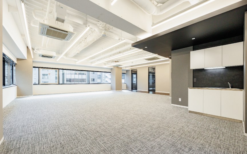 水天宮前駅徒歩3分、明るく快適な環境が魅力の内装付きセットアップオフィスの写真7