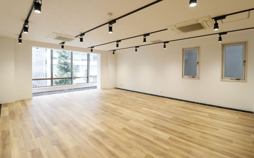 【敷金・原状回復不要】虎ノ門ヒルズ駅1分のリノベーション済みセットアップオフィスの写真5