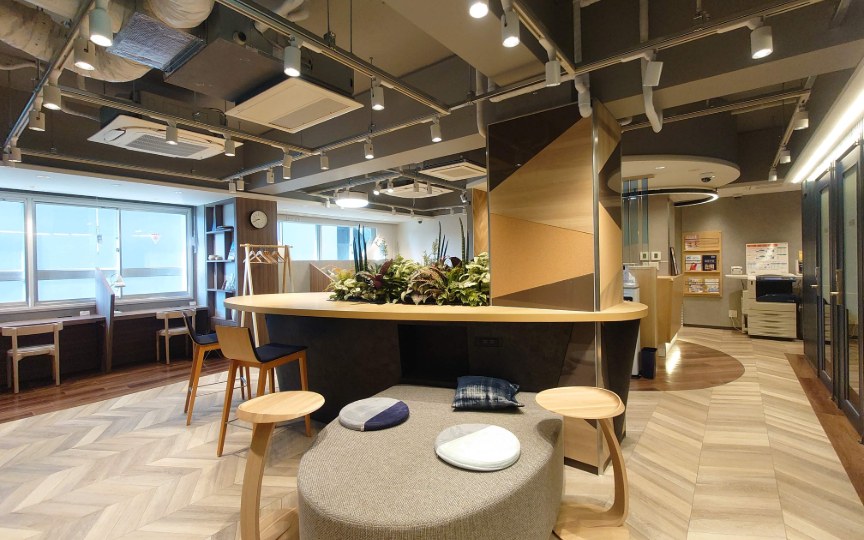 【法人登記可】浜松町駅徒歩1分！小規模スタートアップに最適なシェアオフィス