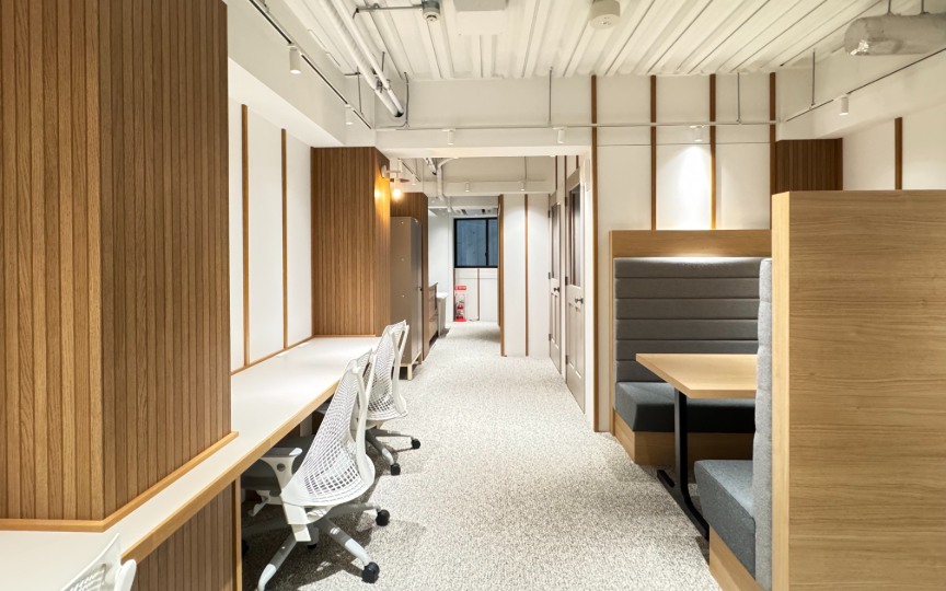 【敷金・原状回復不要】渋谷駅徒歩5分！12名規模の築浅フルセットアップオフィスの写真7