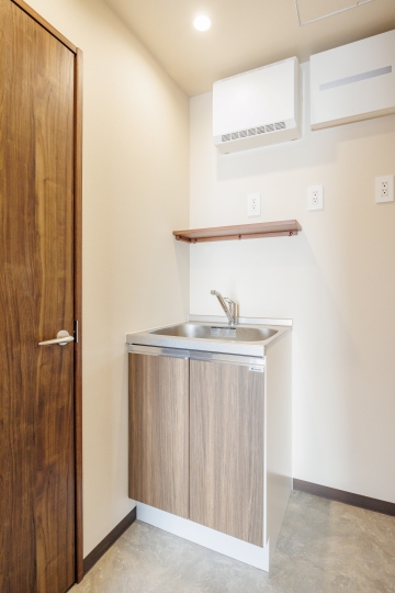 【敷金0・原状回復不要】新橋駅徒歩5分の家具・Wi-Fi付きフルセットアップオフィスの写真10