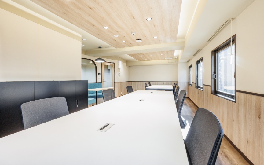 【敷金0・原状回復不要】新橋駅徒歩5分の家具・Wi-Fi付きフルセットアップオフィスの写真6