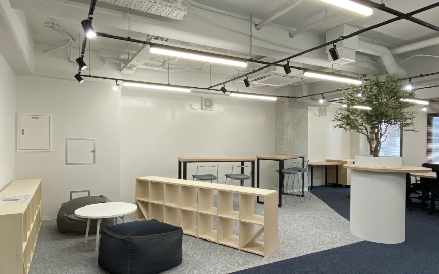 高田馬場駅徒歩3分、コミュニケーションが生まれる仕掛け満載のフルセットアップオフィスの写真7