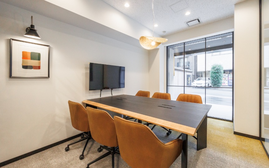 JR市ヶ谷駅徒歩6分！大規模リニューアル済の内装・家具付きフルセットアップオフィスの写真6