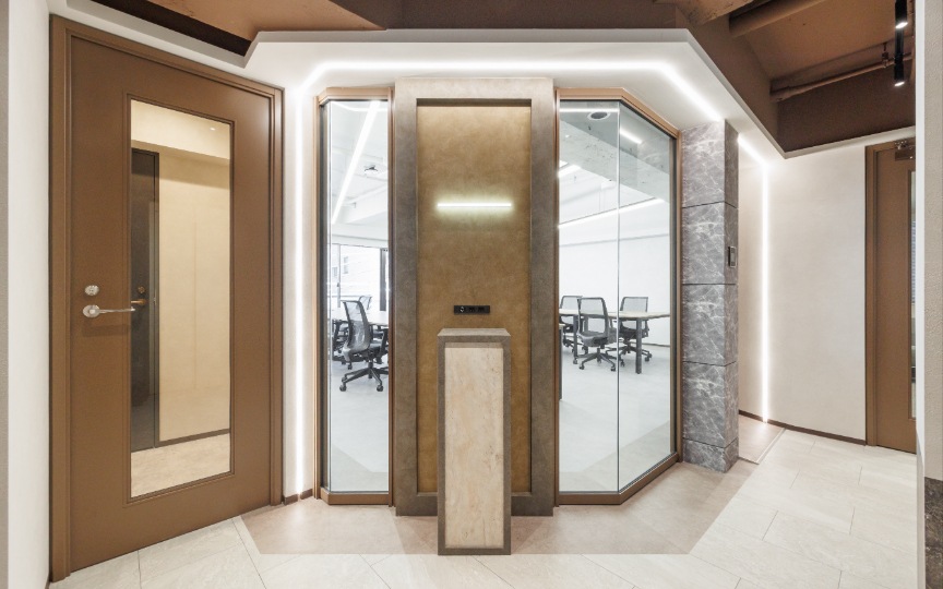 移転コスト大幅削減可能！秋葉原駅徒歩4分のWi-Fi付セットアップオフィスの写真2