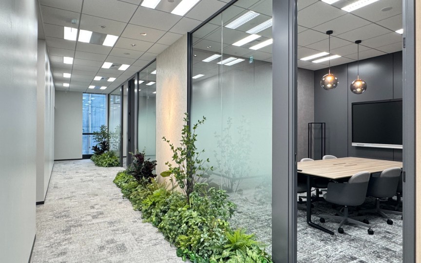 【敷金最大0】浜松町駅3分、内装付きで移転もスムーズな築浅セットアップオフィスの写真4