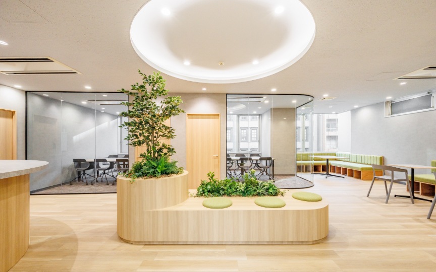 【仲介手数料不要】御成門駅徒歩3分｜会議室・テレカンブース完備のセットアップオフィス