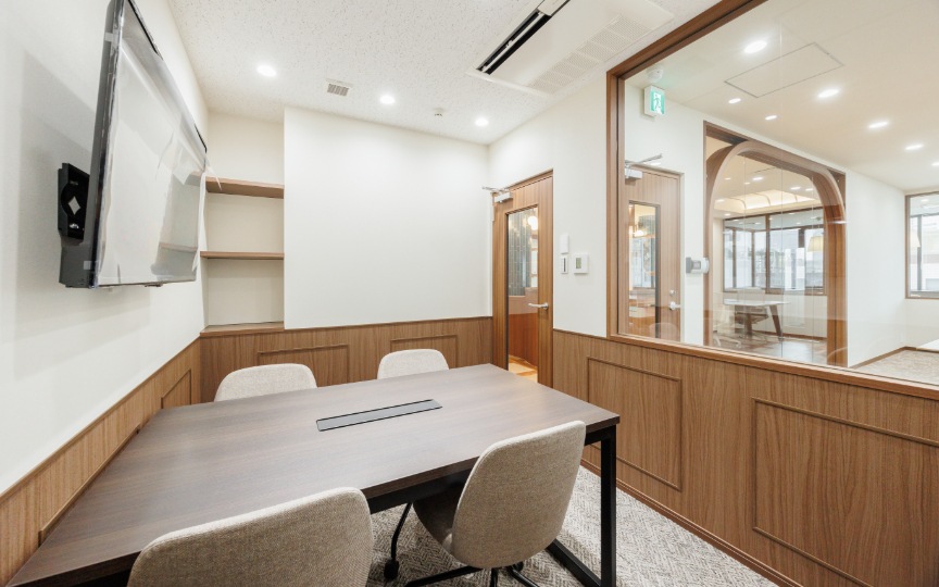 神保町駅徒歩1分！内装・什器付の新装フルセットアップオフィスの写真9