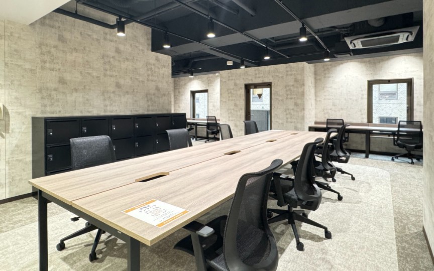 【敷金最大0】東京駅や新宿駅へのアクセスにも便利な内装・家具付きフルセットアップオフィス