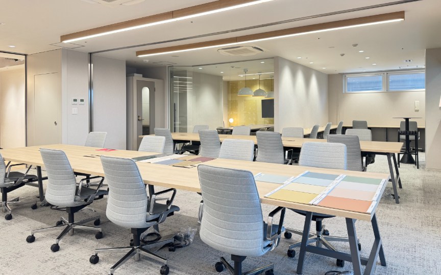 四谷三丁目駅徒歩5分｜ブランディングにも最適な、内装充実の築浅フルセットアップオフィスの写真10