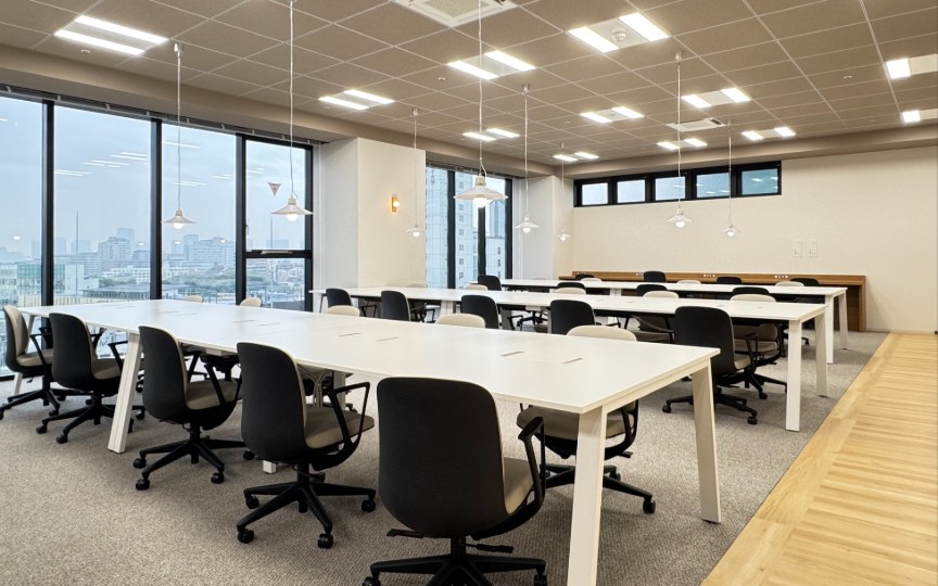 【敷金0・原状回復不要】渋谷駅徒歩圏内、屋上テラス付きの新築フルセットアップオフィス