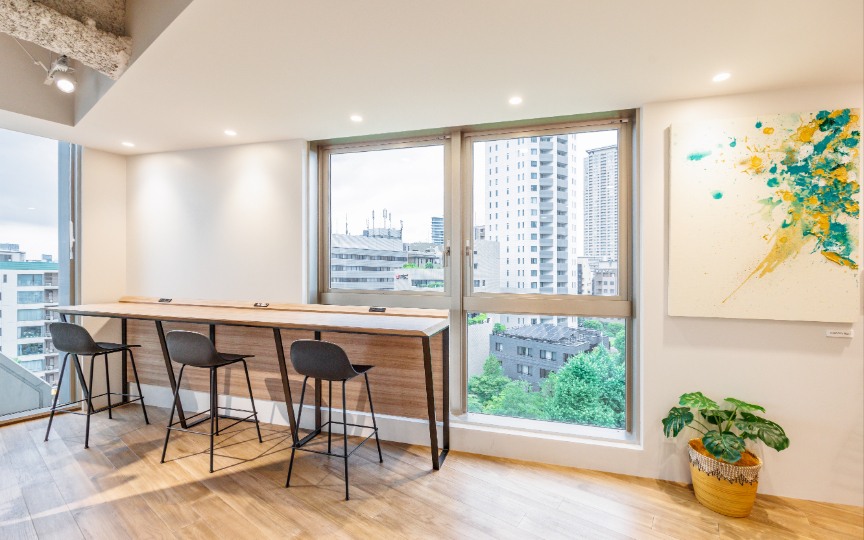 【敷金・原状回復不要】乃木坂駅徒歩1分、充実の共用部を備えたデザイナーズフルセットアップオフィスの写真9