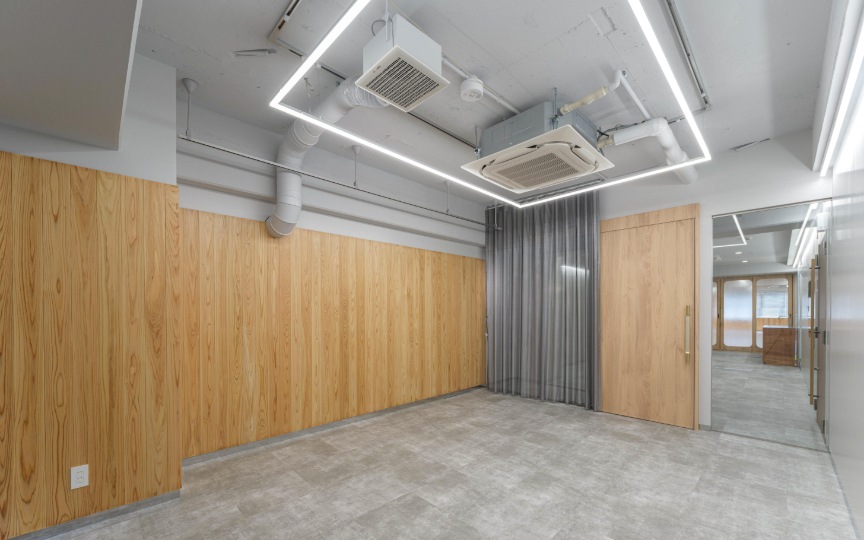 四谷三丁目徒歩2分！敷金1ヶ月のみ／原状回復不要のセットアップオフィスの写真8