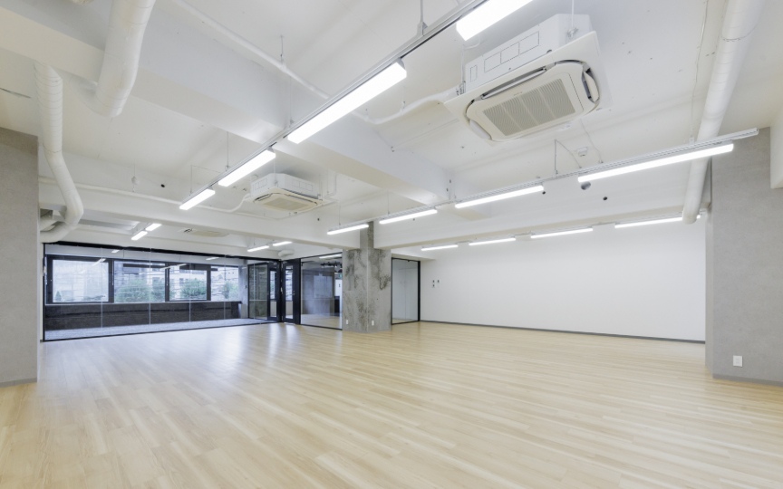 【敷金最大0】恵比寿駅徒歩7分、渋谷駅・代官山駅も徒歩圏内のシンプルモダンなセットアップオフィスの写真8