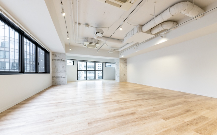 JR馬喰町駅徒歩2分、明るく温かみのある空間が魅力のセットアップオフィスの写真9