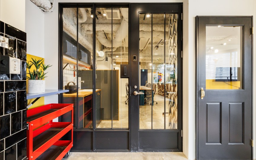 馬喰町駅徒歩2分！初期費用大幅削減の小規模フルセットアップオフィスの写真6