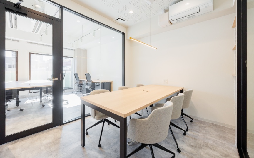 茅場町駅徒歩5分！空港利用にも便利な立地の、小規模向けフルセットアップオフィスの写真5