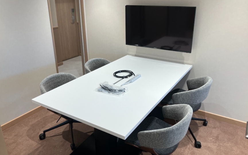 【仲介手数料0】新宿御苑前駅4分！25年9月リニューアルのフルセットアップオフィスの写真6