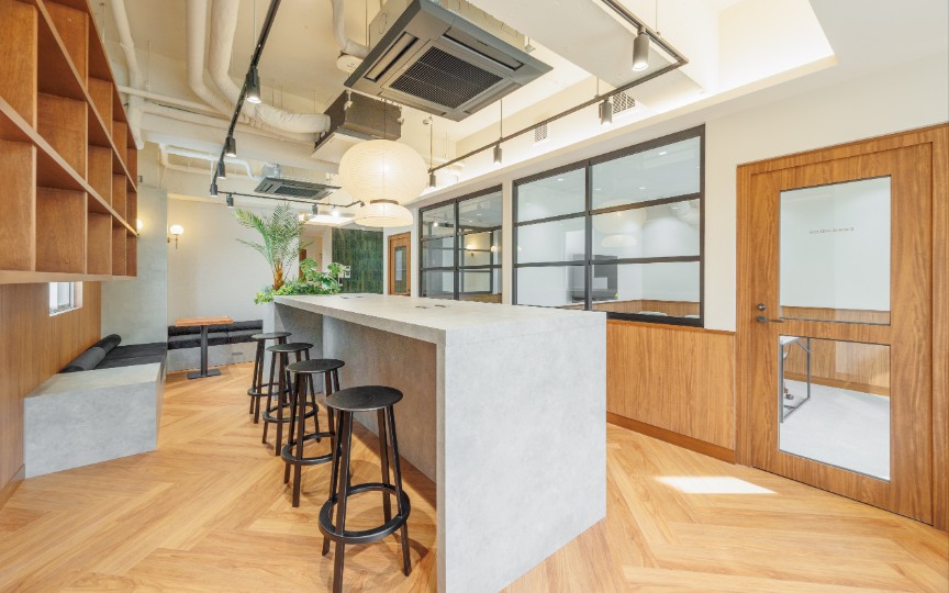 【敷金・原状回復不要】半蔵門駅徒歩2分、デザイン性と機能性を兼ね備えたフルセットアップオフィスの写真7