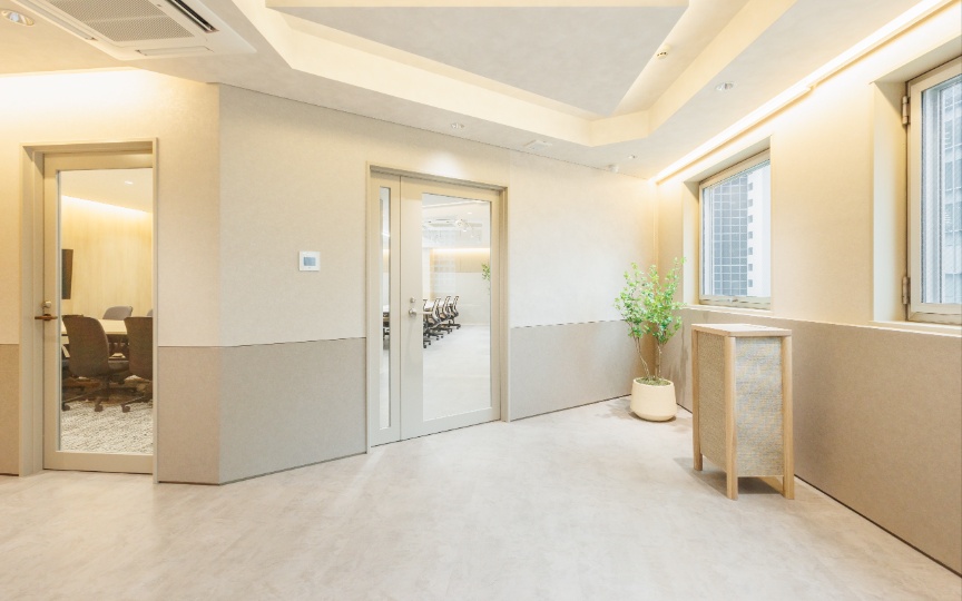 【仲介手数料不要】三田駅徒歩2分！2025年10月内装工事完了の新装フルセットアップオフィス