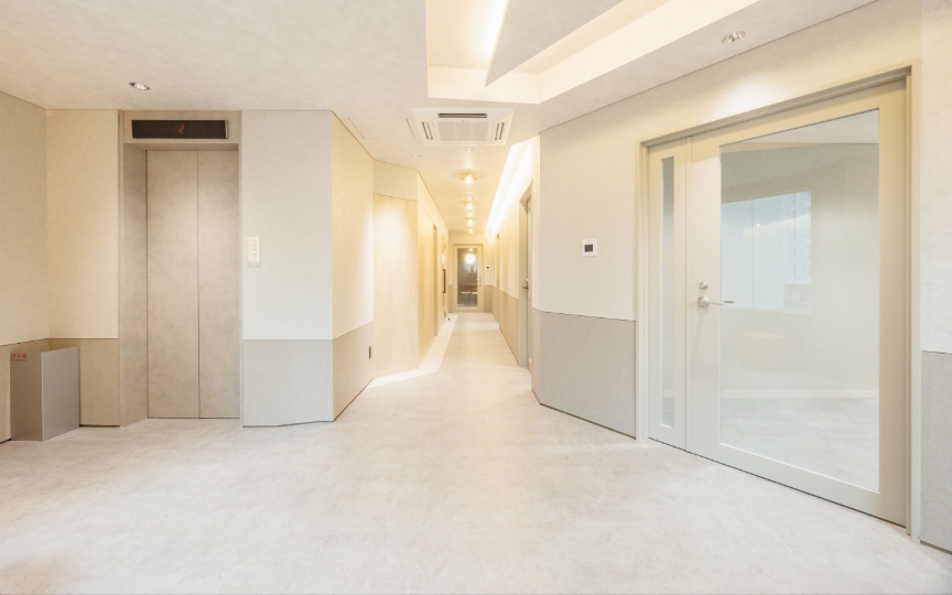 【仲介手数料不要】三田駅徒歩2分！2025年10月内装工事完了の新装フルセットアップオフィスの写真3