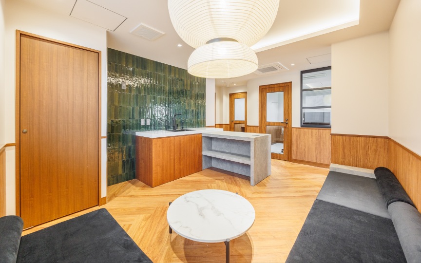 【敷金0・原状回復不要】半蔵門駅徒歩2分、Wi-Fi完備の新装フルセットアップオフィスの写真5