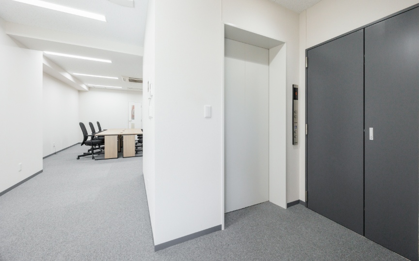 神保町駅徒歩1分！即日業務をスタートできる家具・WI-Fi付きフルセットアップオフィス野写真2