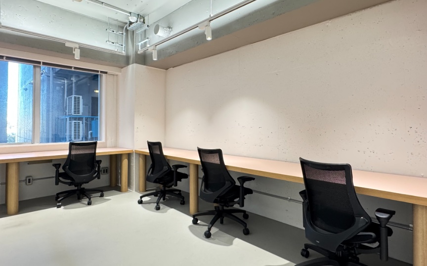 【敷金0・原状回復不要】東日本橋駅徒歩5分、多様な働き方に対応したフルセットアップオフィスの写真4