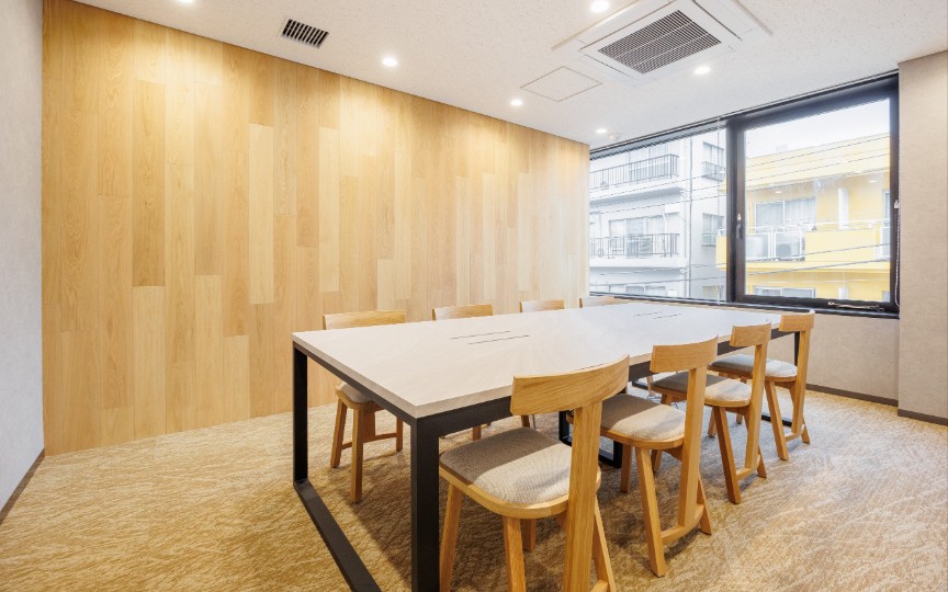 【仲介手数料不要】飯田橋駅付近、専用ラウンジ・会議室3室完備のセットアップオフィスの写真5