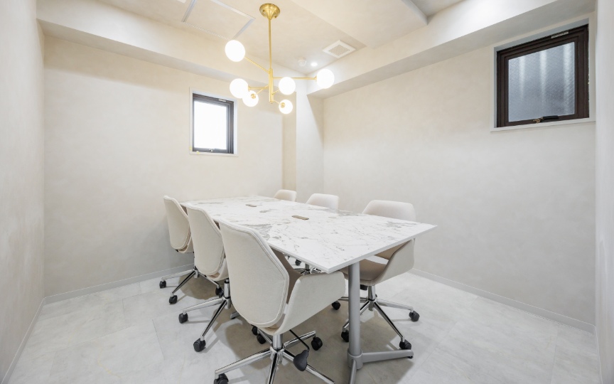 【仲介手数料0】御茶ノ水駅徒歩6分、内装・什器付きフルセットアップオフィスの写真11