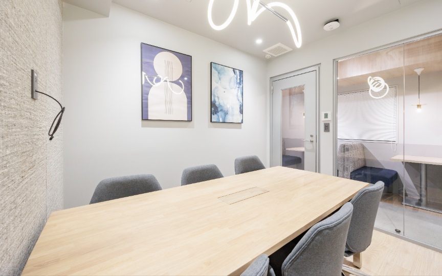 【敷金0・原状回復不要】四谷三丁目駅徒歩2分！モダンな内装が魅力の小規模フルセットアップオフィスの写真6