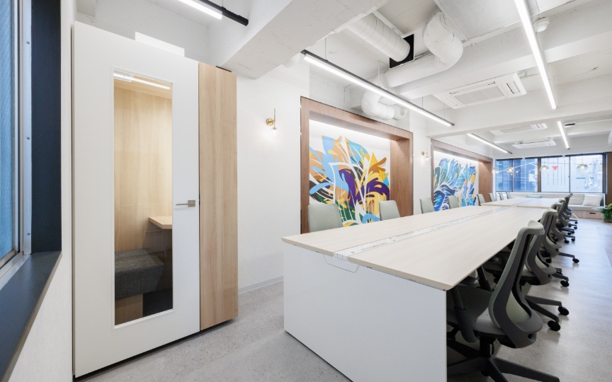 【敷金0・原状回復不要】神保町駅徒歩3分！内装・家具・Wi-Fi完備のフルセットアップオフィスの写真3