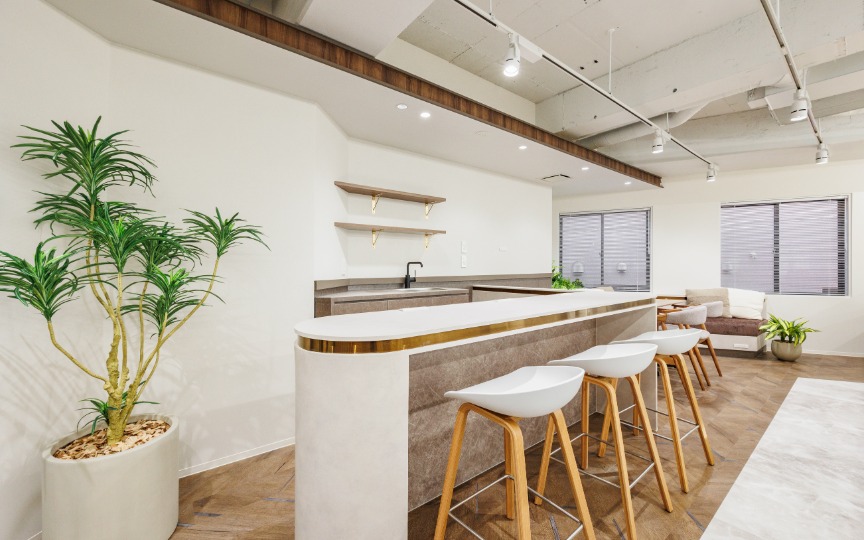 【敷金0・原状回復不要】大塚駅徒歩5分！Wi-Fi完備、モダンなデザインのフルセットアップオフィスの写真2