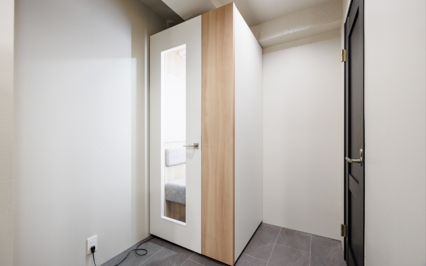 【原状回復不要】渋谷駅徒歩圏内、自宅のような落ち着いた雰囲気が魅力のフルセットアップオフィスの写真1