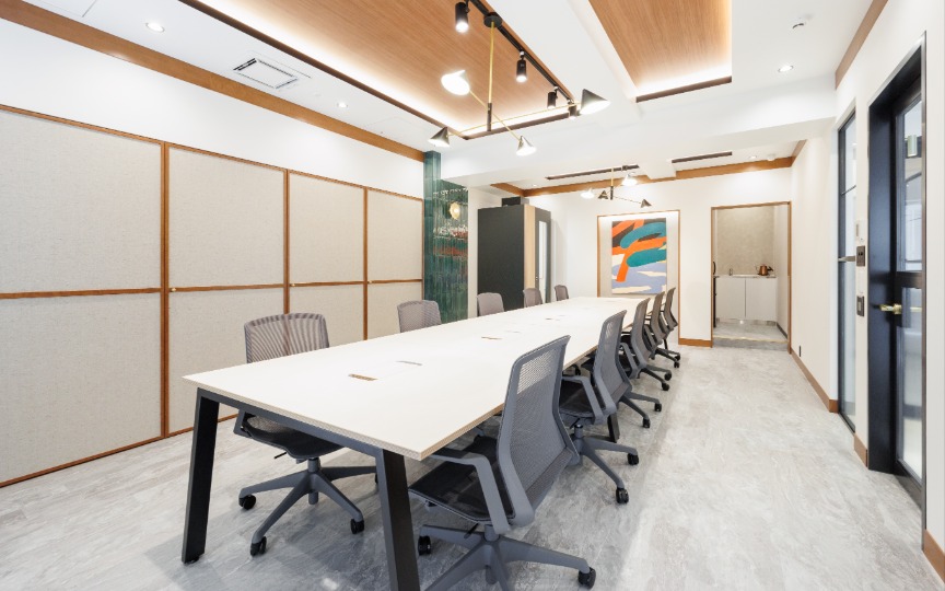 【敷金0・原状回復不要】渋谷駅徒歩3分！共有ラウンジが魅力の、小規模向けフルセットアップオフィスの写真3