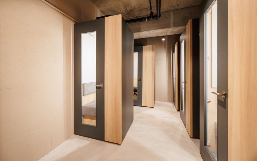 【敷金0・原状回復不要】渋谷駅徒歩3分！共有ラウンジが魅力の、小規模向けフルセットアップオフィスの写真5