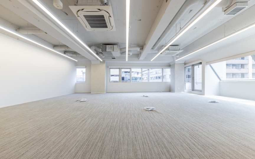 麹町駅徒歩1分！会議室2室・テレカンブース完備、採光性抜群のセットアップオフィスの写真4