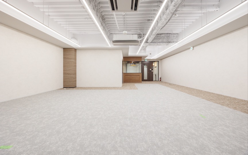 【原状回復不要】人気の五反田バレー、多様なワークスペースを備えたセットアップオフィスの写真1