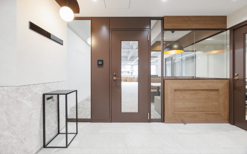 【原状回復不要】人気の五反田バレー、多様なワークスペースを備えたセットアップオフィス