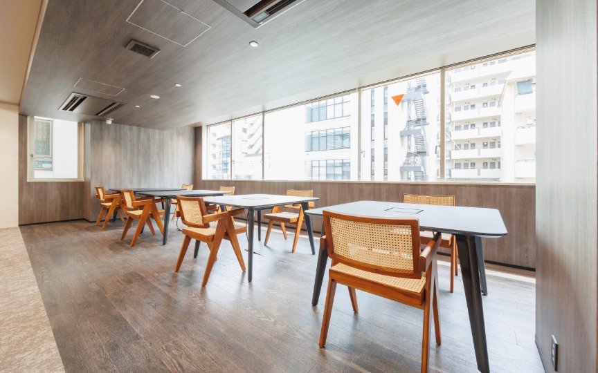 五反田駅5分！ホテルライクなラウンジスペースが魅力の大型セットアップオフィスの写真5