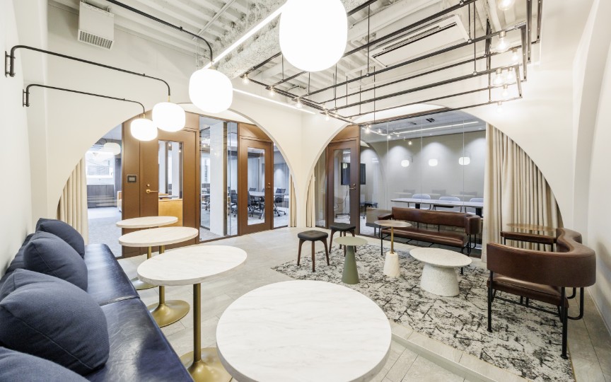 五反田駅徒歩5分！ホテルライクなラウンジが魅力の大型セットアップオフィス