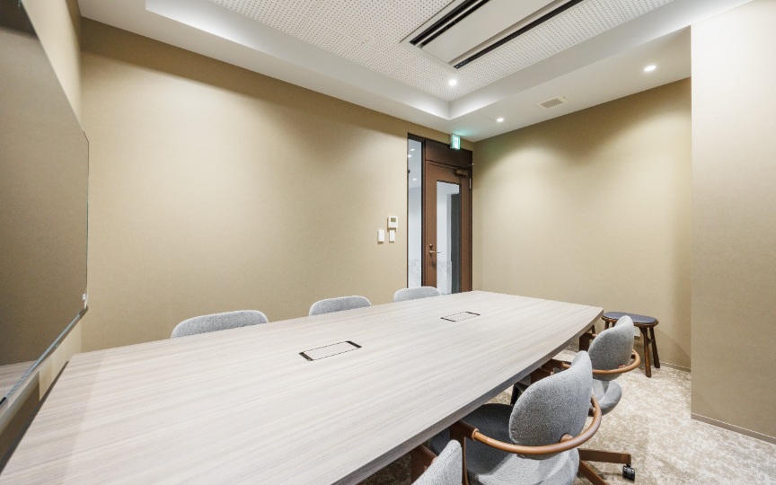 五反田駅徒歩5分！会議室3室・テレカンブース4室完備の大規模セットアップオフィスの写真8