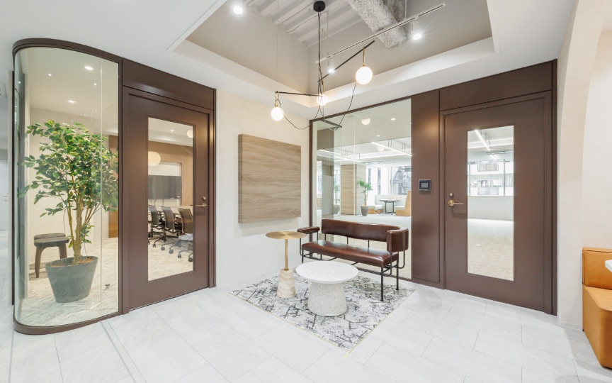 五反田駅徒歩5分！会議室3室・テレカンブース4室完備の大規模セットアップオフィスの写真10