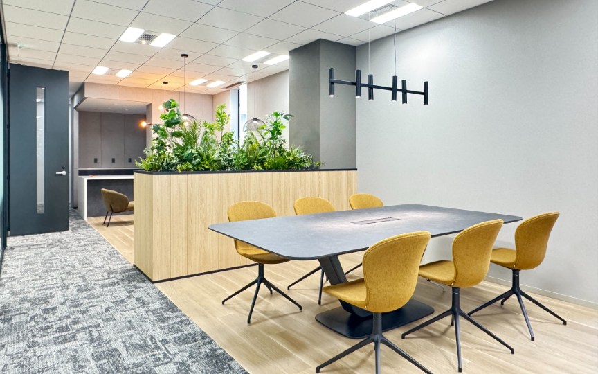 【敷金最大0】市ヶ谷駅徒歩4分！会議室2室付きの大規模向けセットアップオフィスの写真3