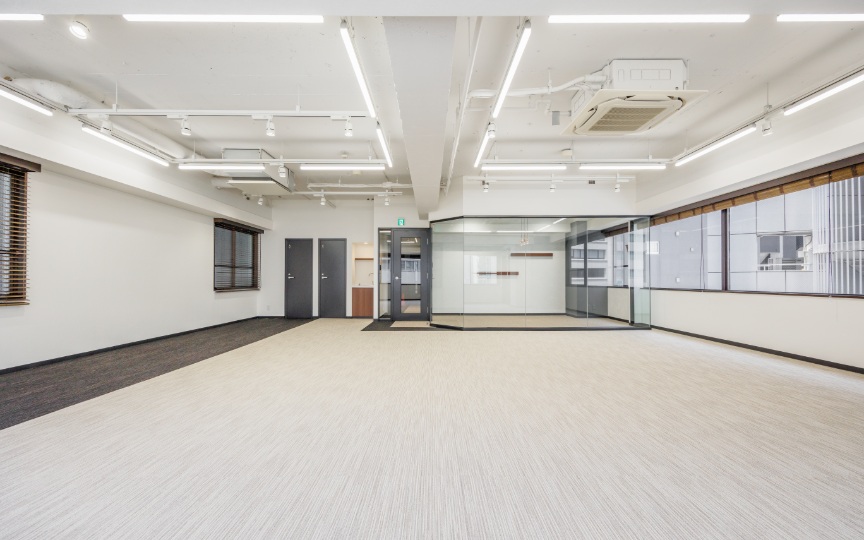 JR秋葉原駅徒歩7分！屋上テラス利用可、大規模リニューアル実施済みのセットアップオフィスの写真5