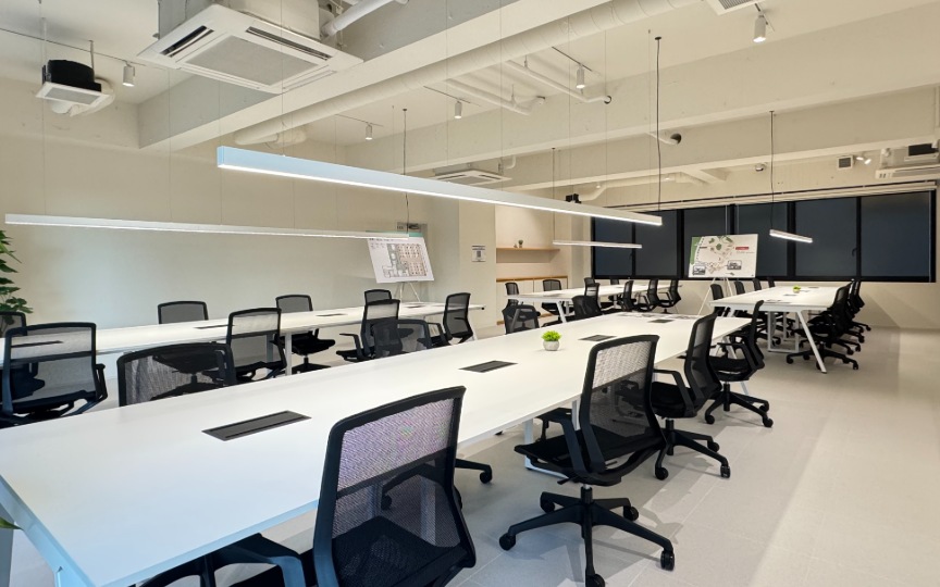 原宿駅徒歩7分、25年12月リニューアルの家具付きフルセットアップオフィスの写真5