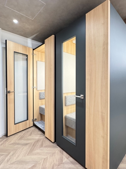 半蔵門駅徒歩1分！会議室・個室ブース各2室完備、洗練されたデザインが魅力のフルセットアップオフィスの写真10