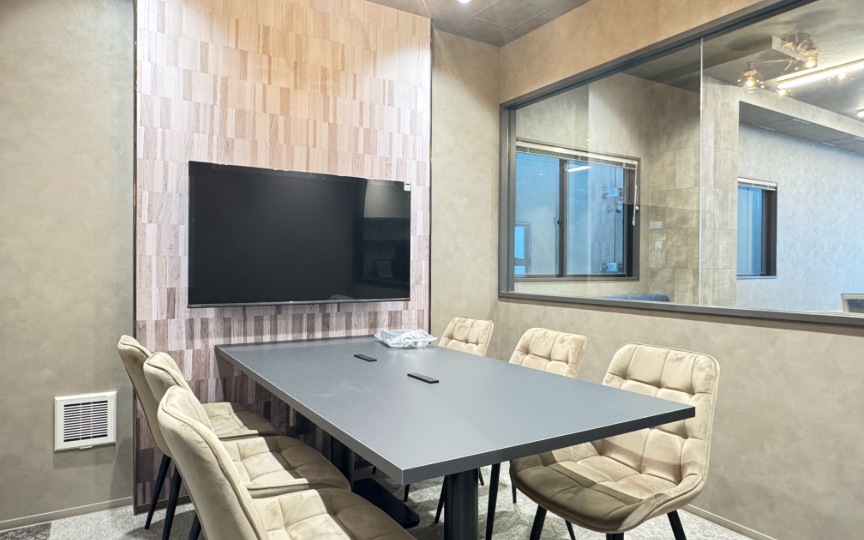 【敷金0・原状回復不要】神田駅徒歩7分、家具・Wi-Fi完備のフルセットアップオフィスの写真3