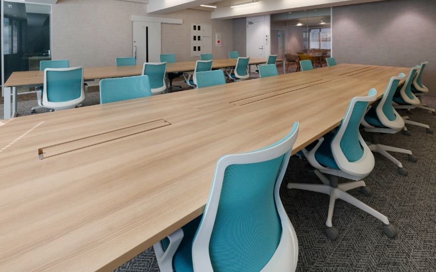 【敷金最大0】神田駅徒歩2分！JR秋葉原駅も利用可能、内装・家具完備のフルセットアップオフィスの写真6