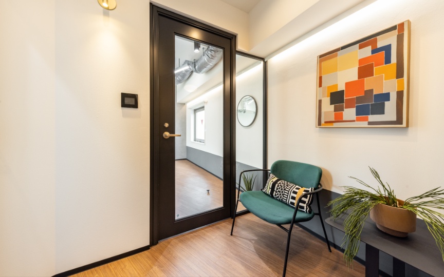 飯田橋駅徒歩1分！5路線利用可、コンパクトながら快適な執務環境が整ったセットアップオフィスの写真10